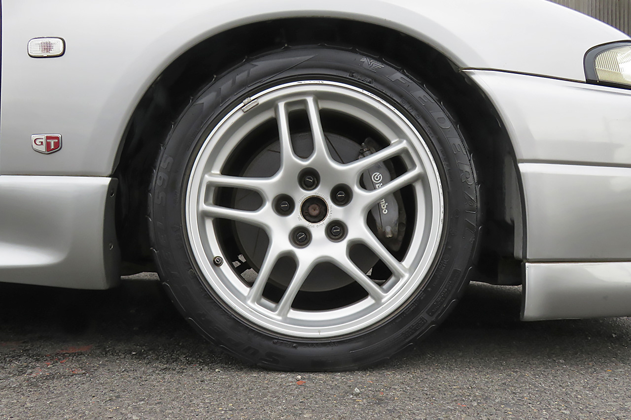 日産 スカイラインGT-R 