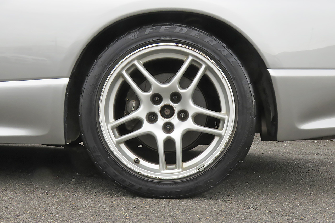 日産 スカイラインGT-R 