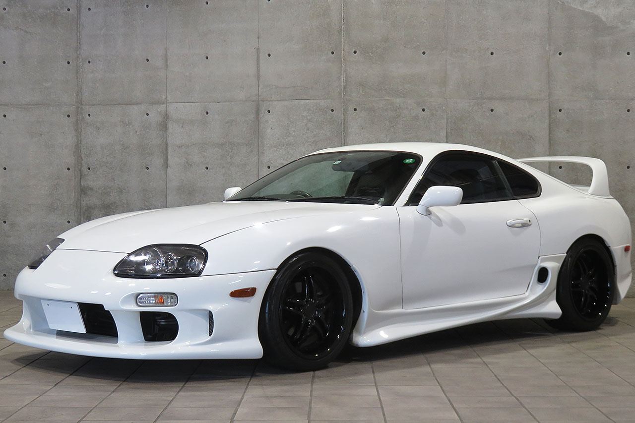 トヨタ スープラ SZ