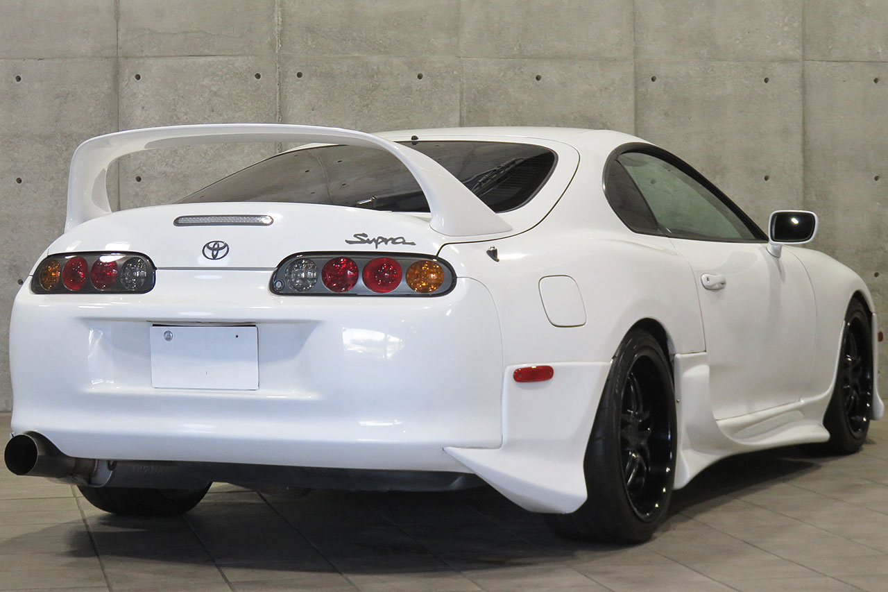 トヨタ スープラ SZ