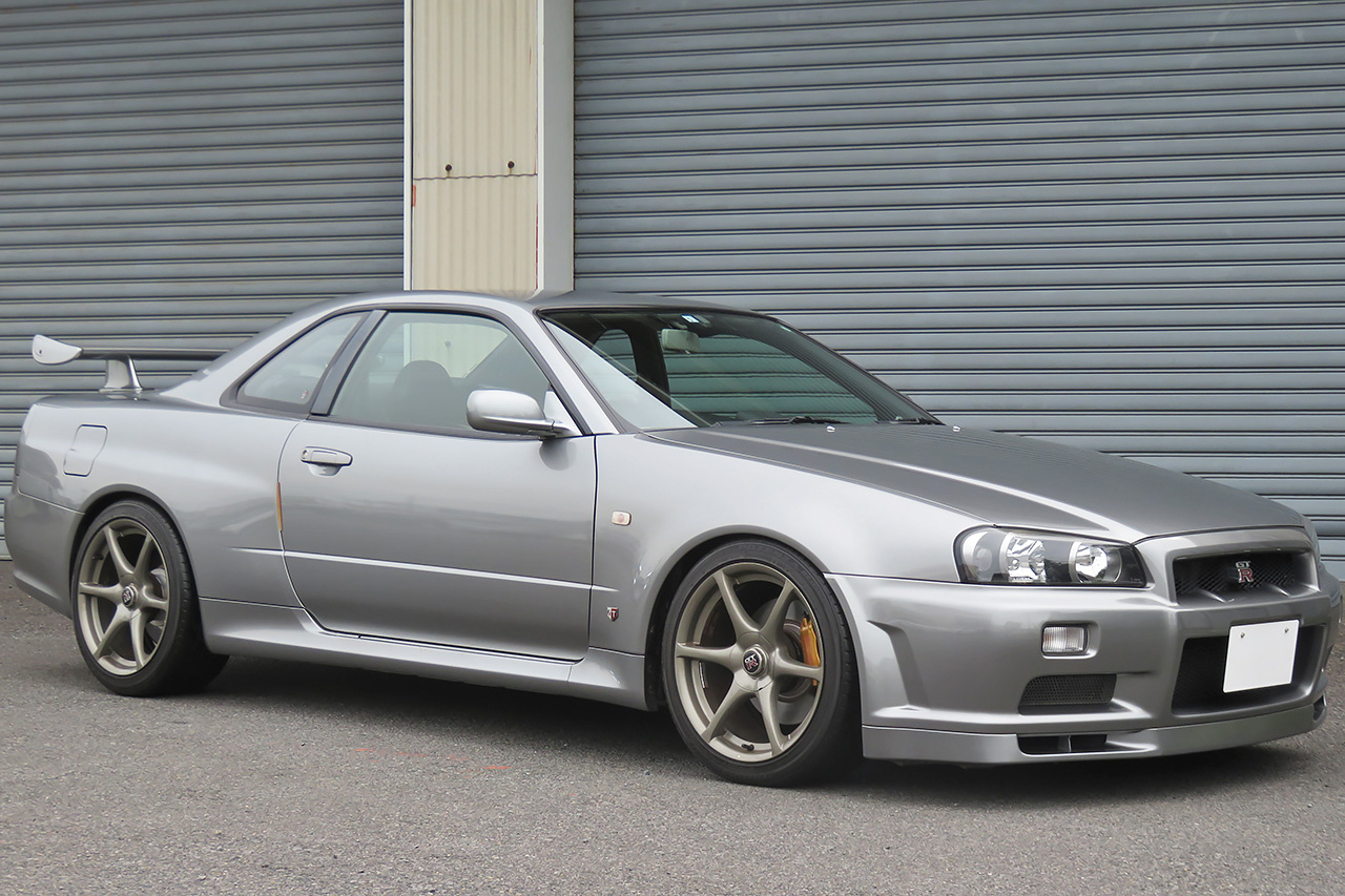 日産 スカイラインGT-R GT-R