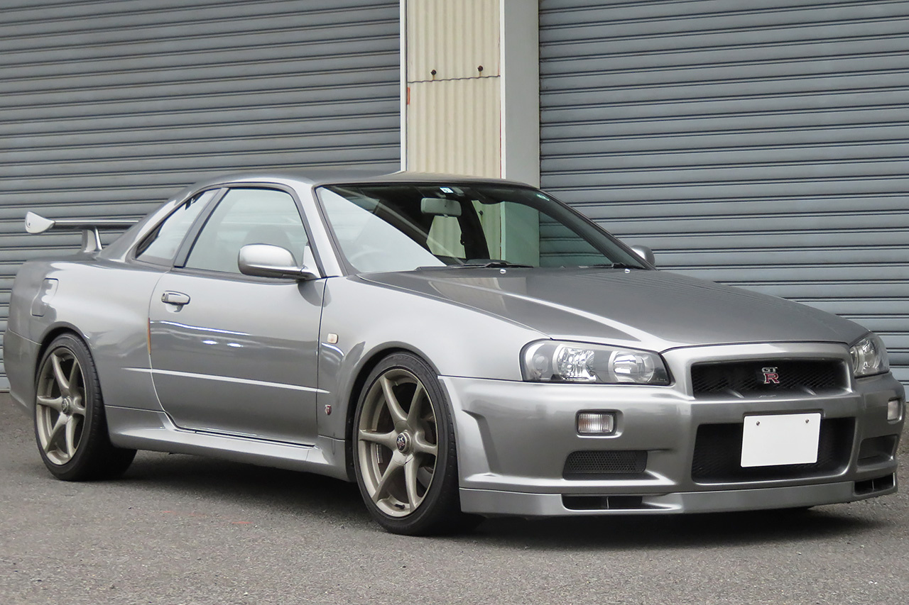 日産 スカイラインGT-R GT-R