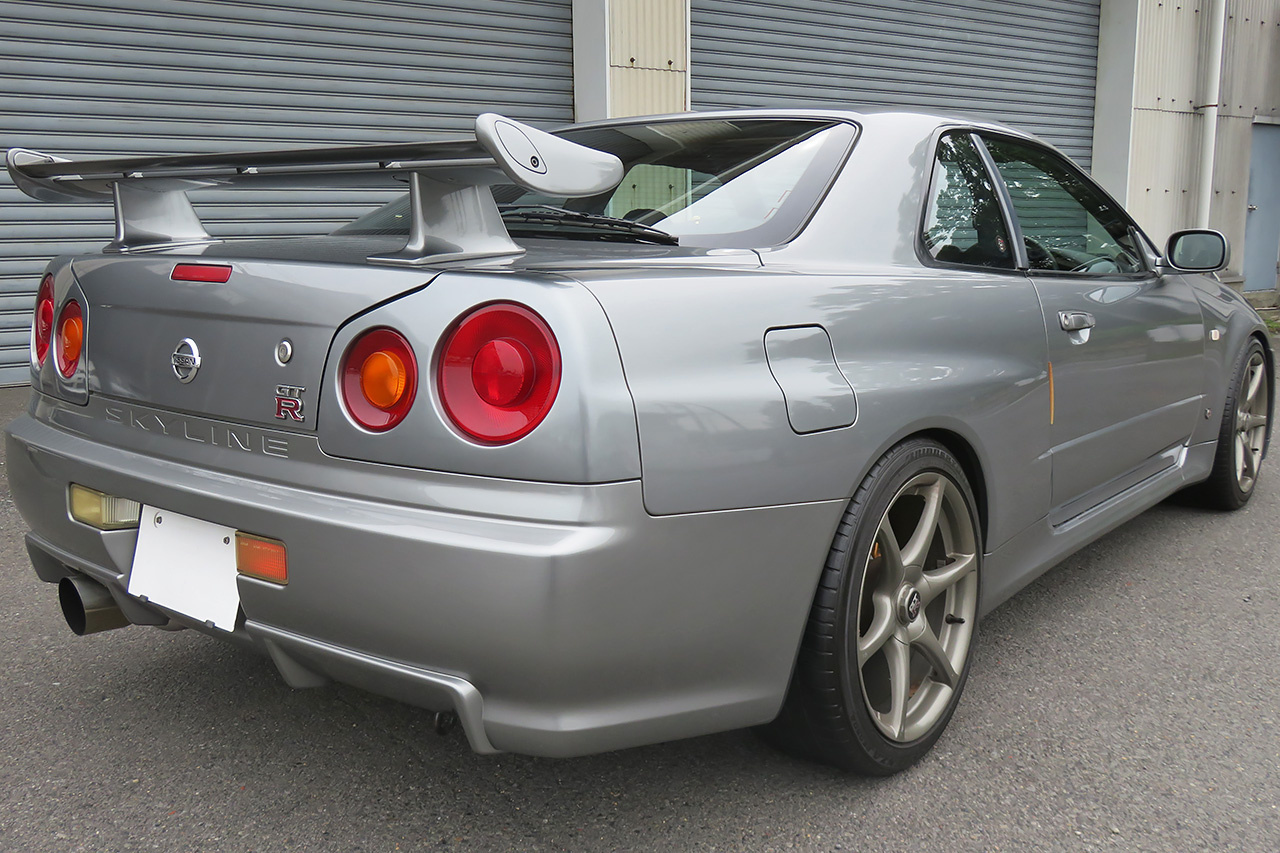 日産 スカイラインGT-R GT-R