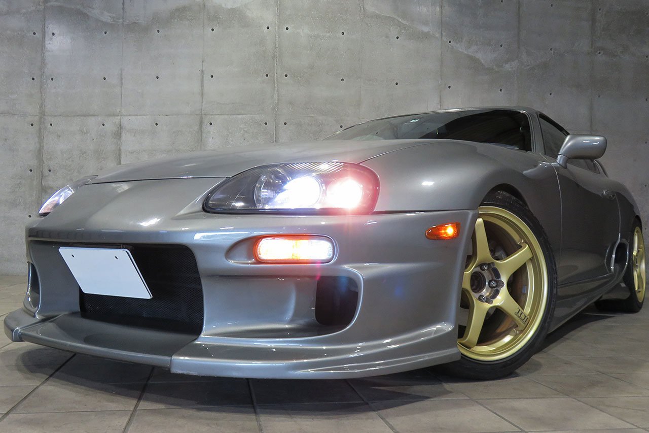 トヨタ スープラ 
