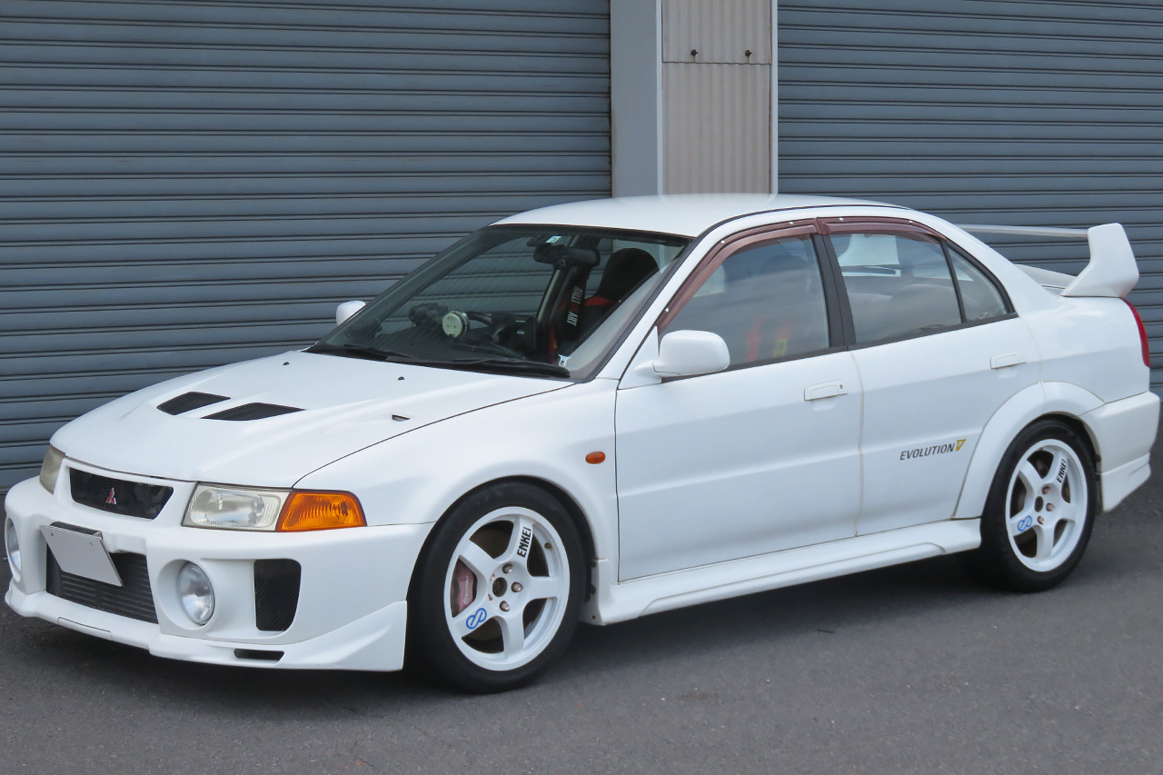 三菱 ランサーエボリューション V GSR