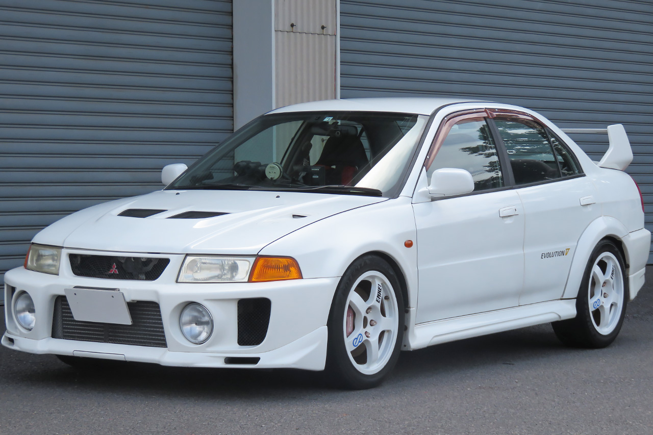 三菱 ランサーエボリューション V GSR