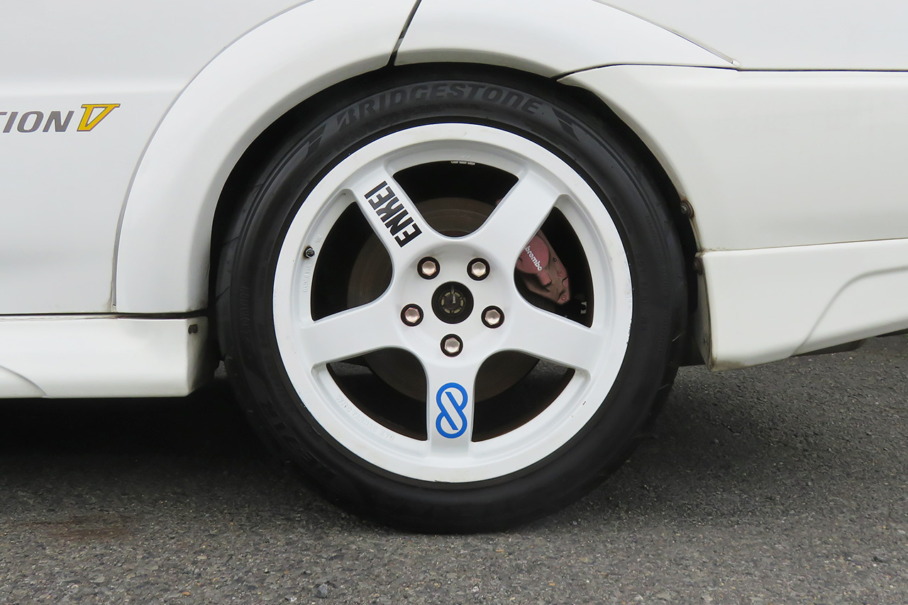 三菱 ランサーエボリューション V GSR
