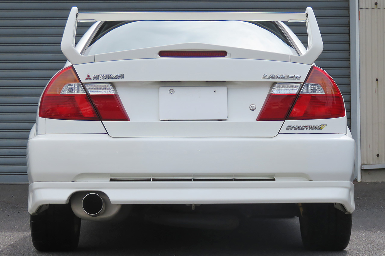 三菱 ランサーエボリューション V GSR