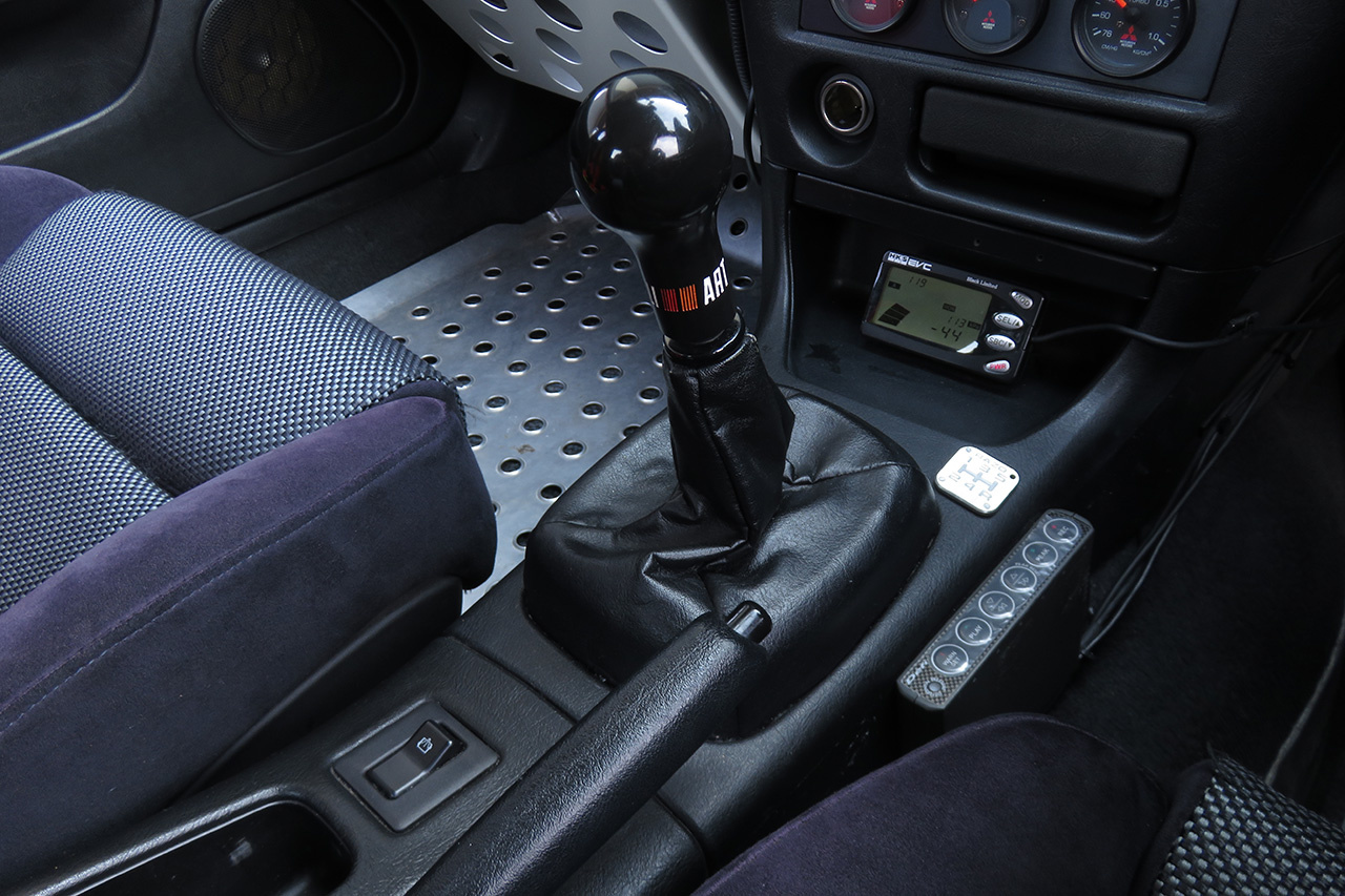 三菱 ランサーエボリューション V GSR