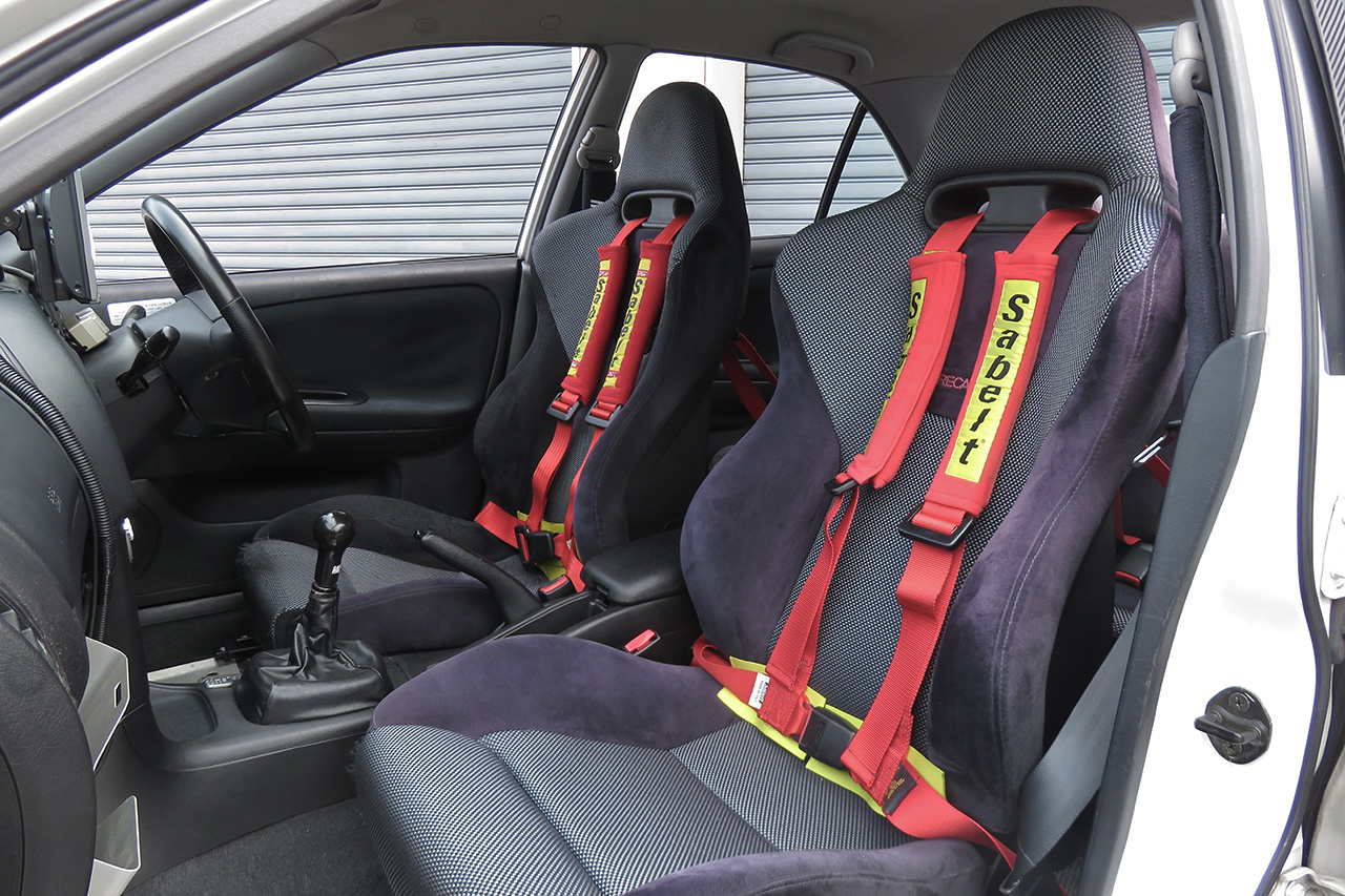 三菱 ランサーエボリューション V GSR