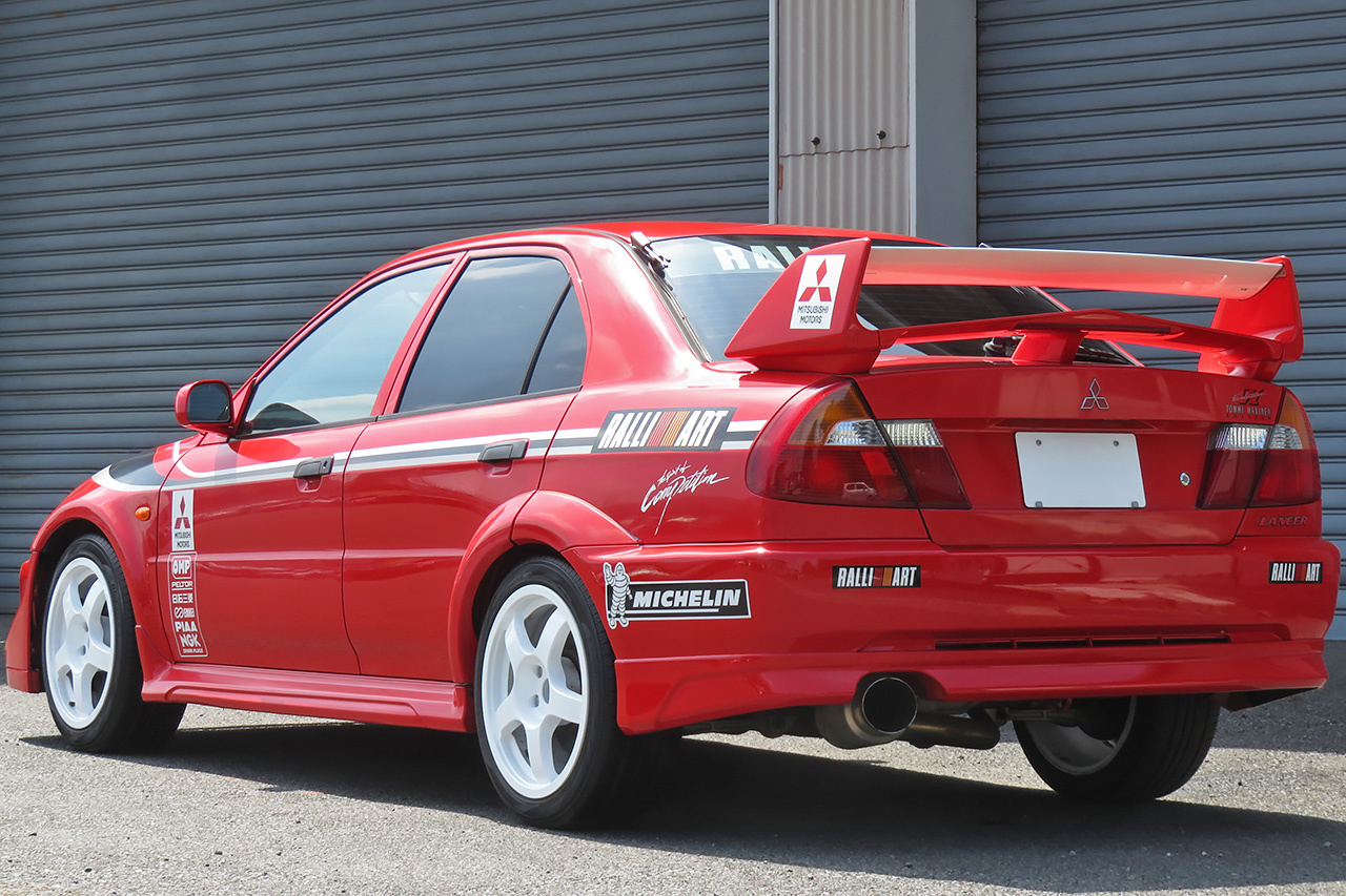 三菱 ランサーエボリューション GSR エボⅥ　トミーマキネンEDカラーリングパッケージ