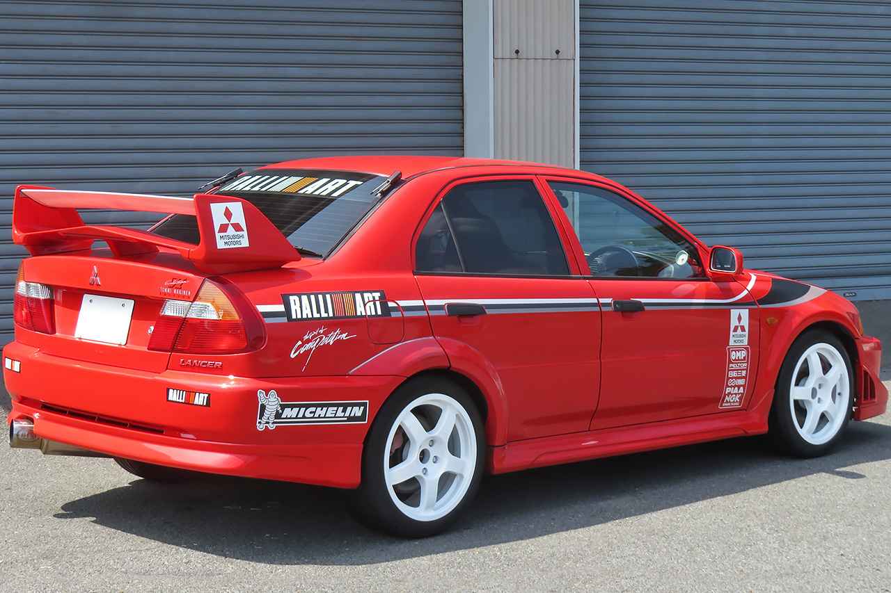 三菱 ランサーエボリューション GSR エボⅥ　トミーマキネンEDカラーリングパッケージ