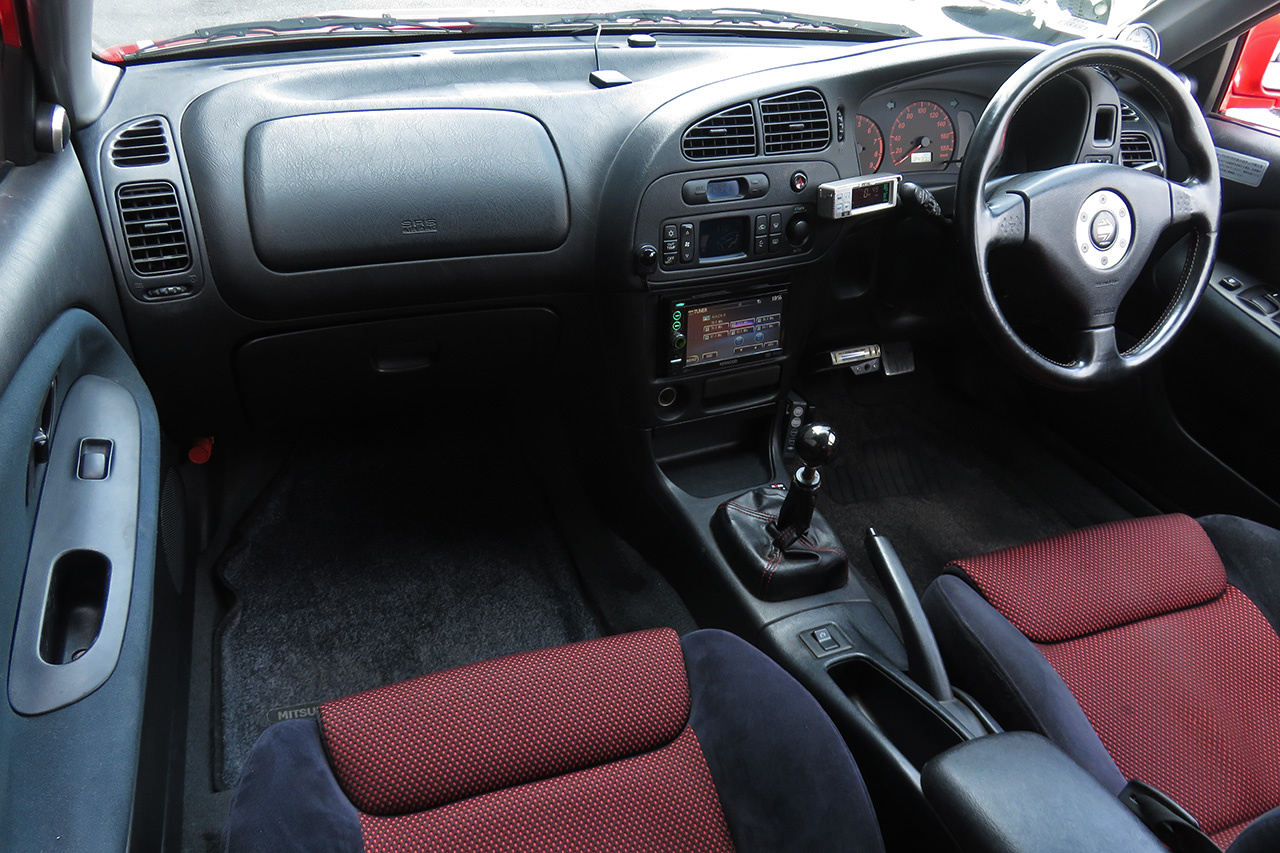 三菱 ランサーエボリューション GSR エボⅥ　トミーマキネンEDカラーリングパッケージ