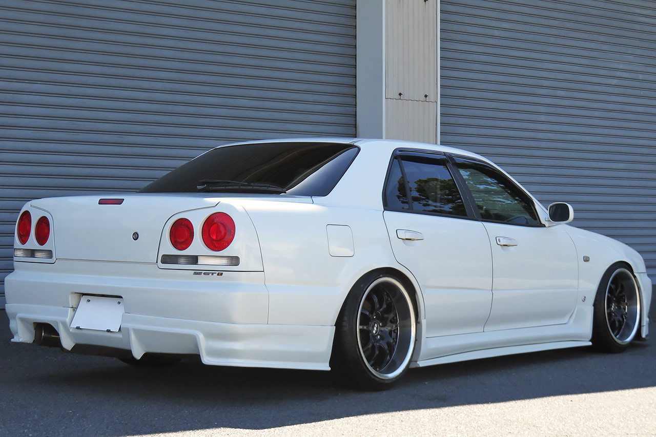 日産 スカイライン 