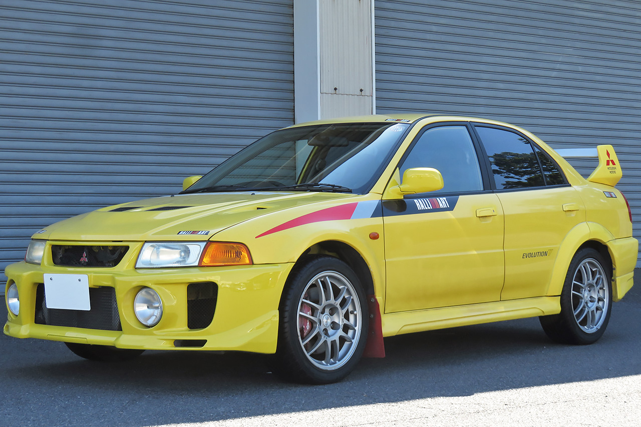 三菱 ランサーエボリューション GSR エボⅤ
