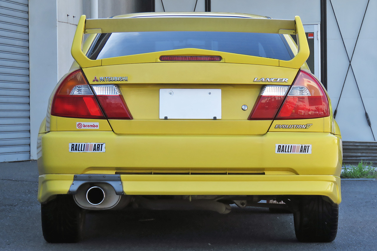 三菱 ランサーエボリューション GSR エボⅤ