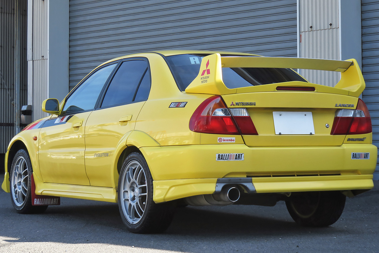 三菱 ランサーエボリューション GSR エボⅤ