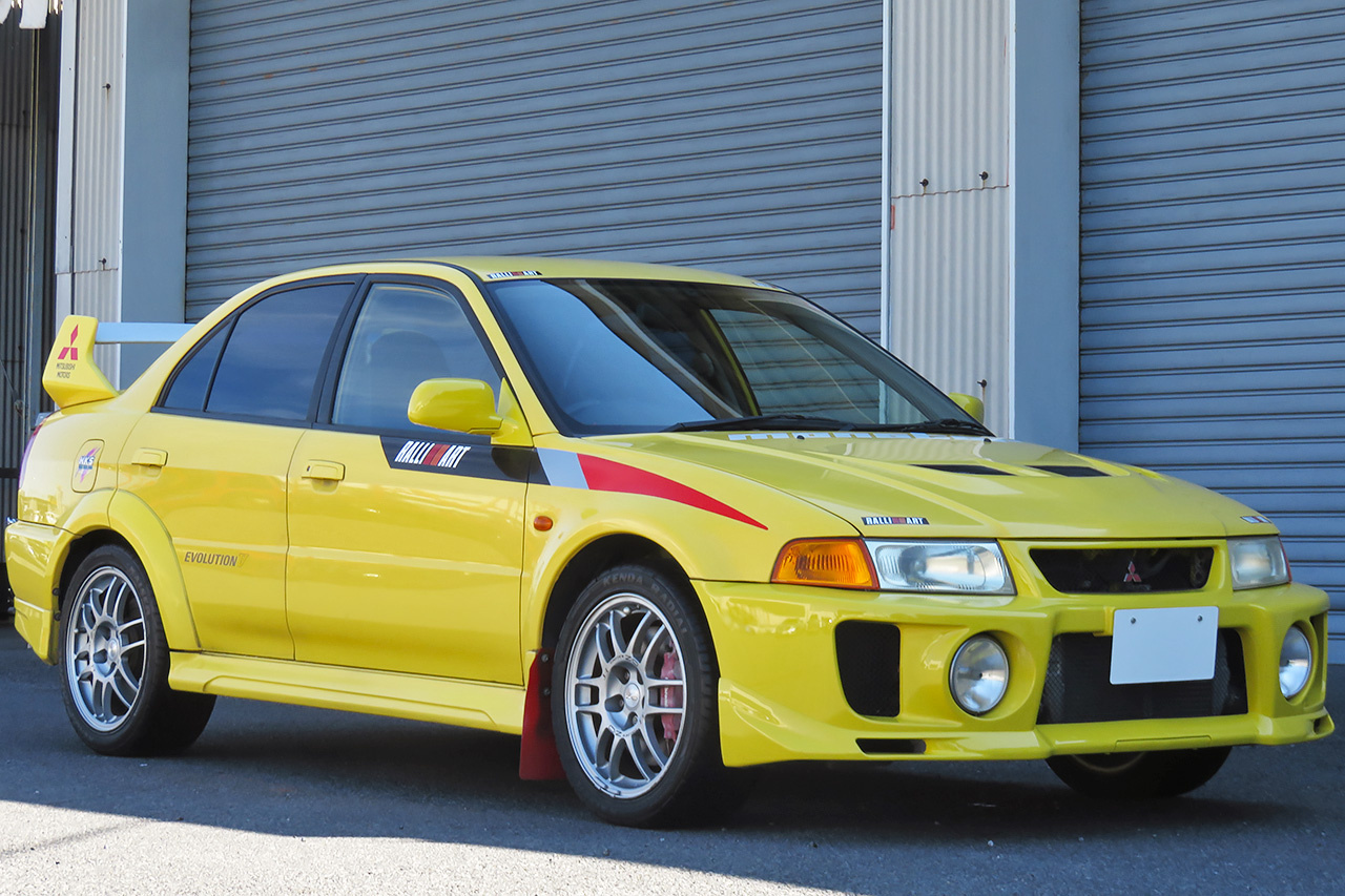 三菱 ランサーエボリューション GSR エボⅤ