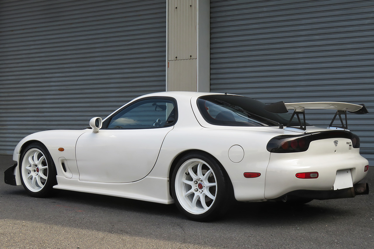 マツダ アンフィニRX-7 タイプRB　バサースト