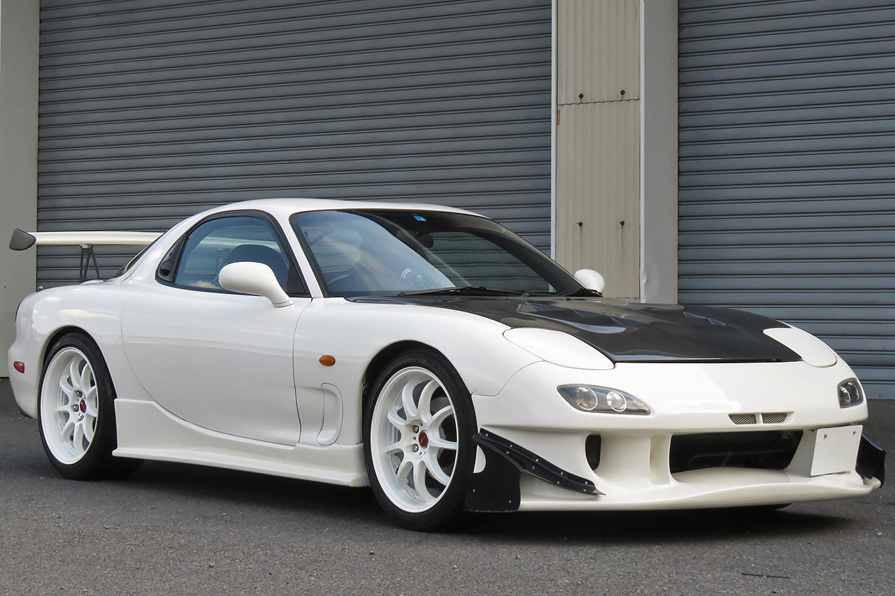 マツダ アンフィニRX-7 タイプRB　バサースト