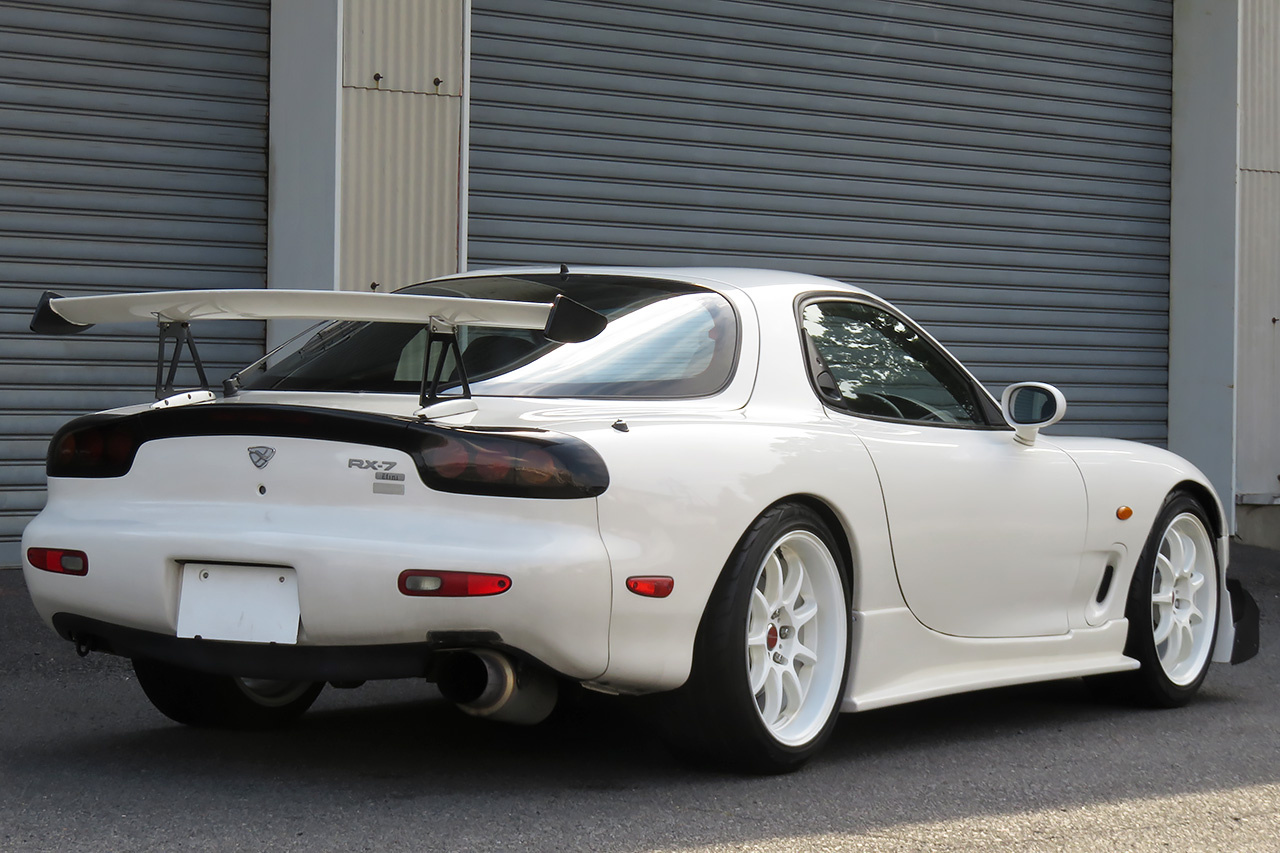 マツダ アンフィニRX-7 タイプRB　バサースト