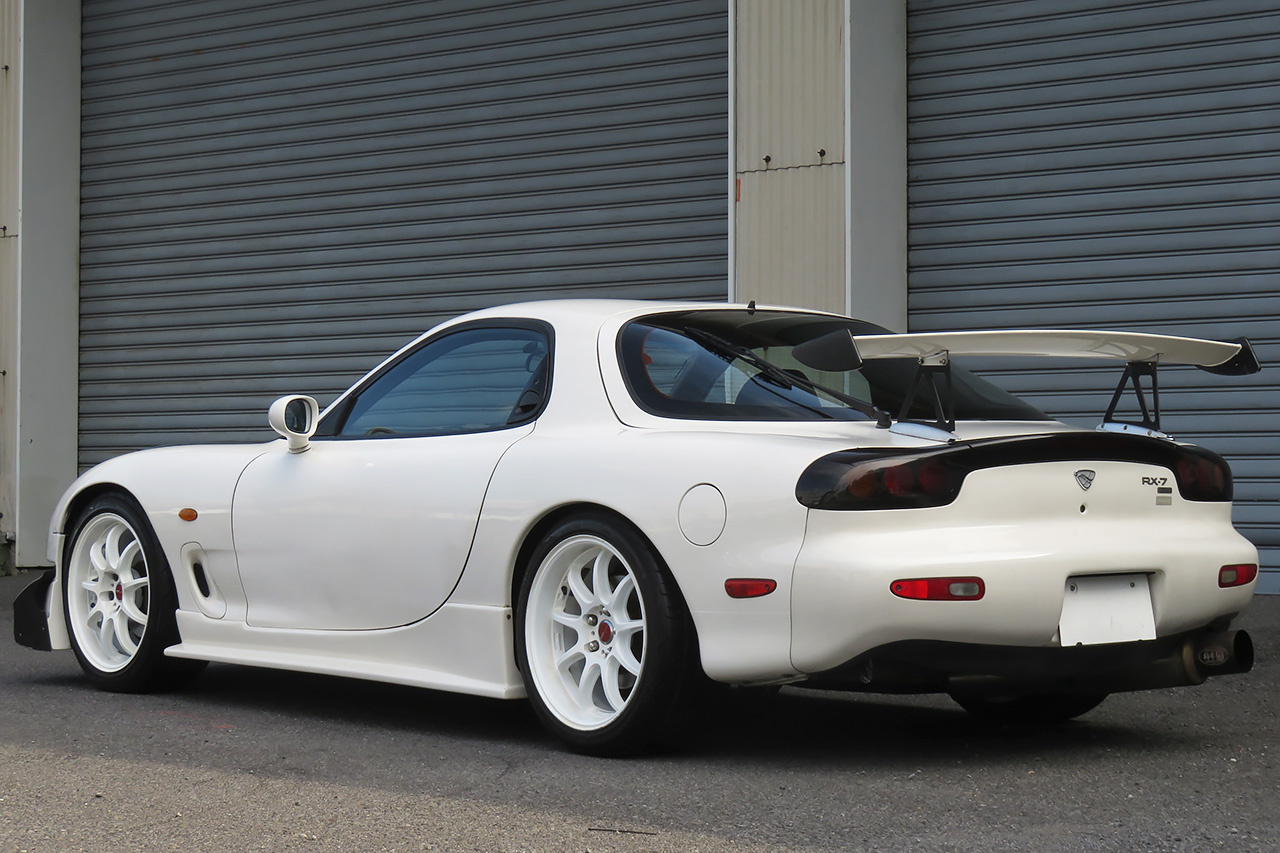 マツダ アンフィニRX-7 タイプRB　バサースト