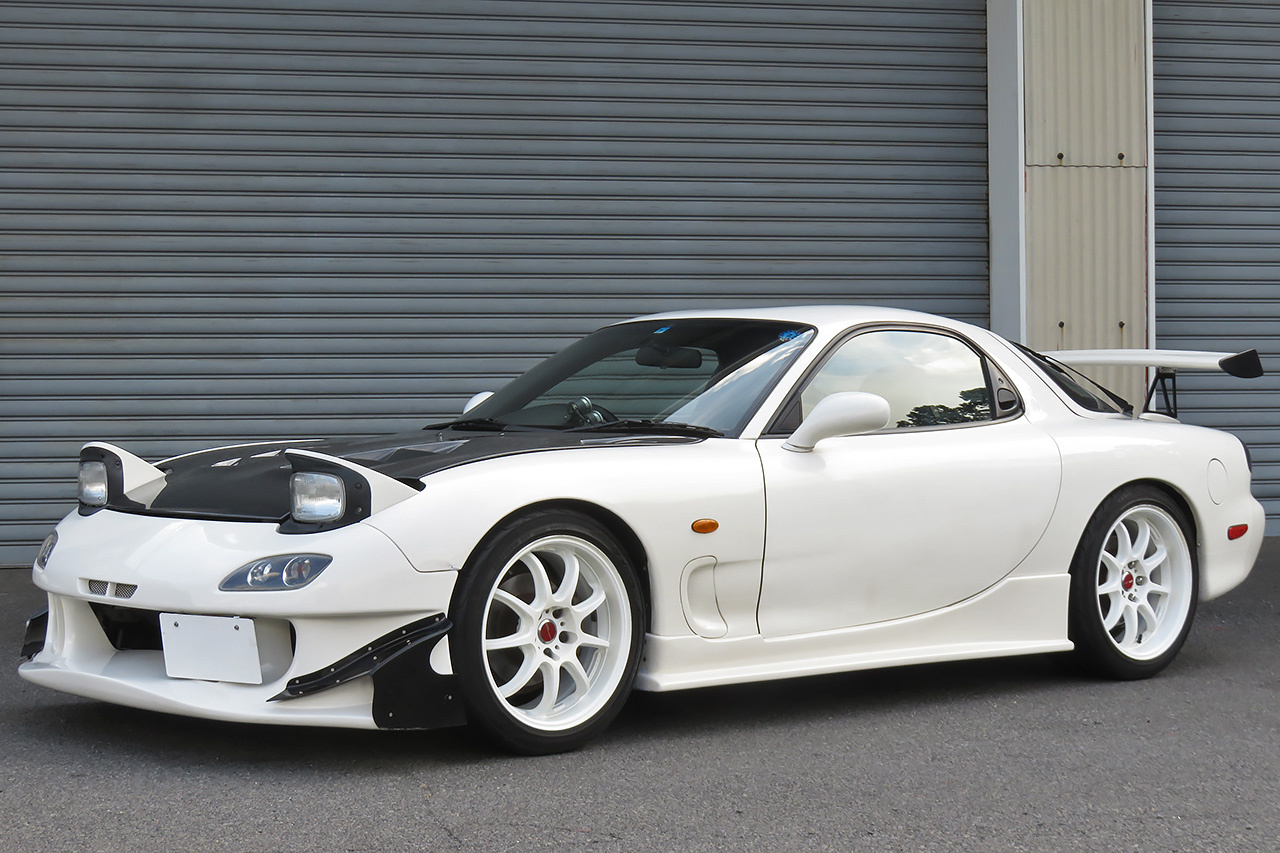 マツダ アンフィニRX-7 タイプRB　バサースト