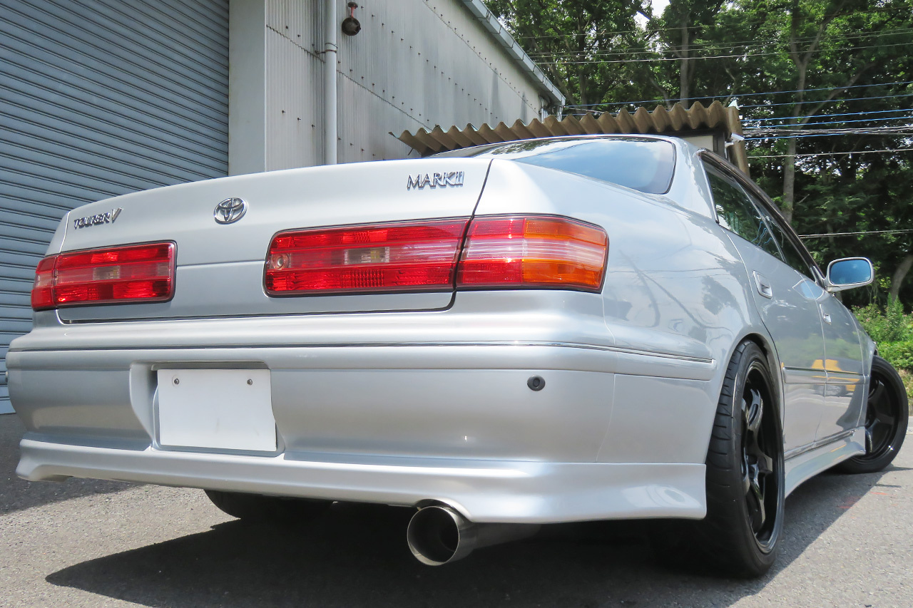 トヨタ マークIIセダン 