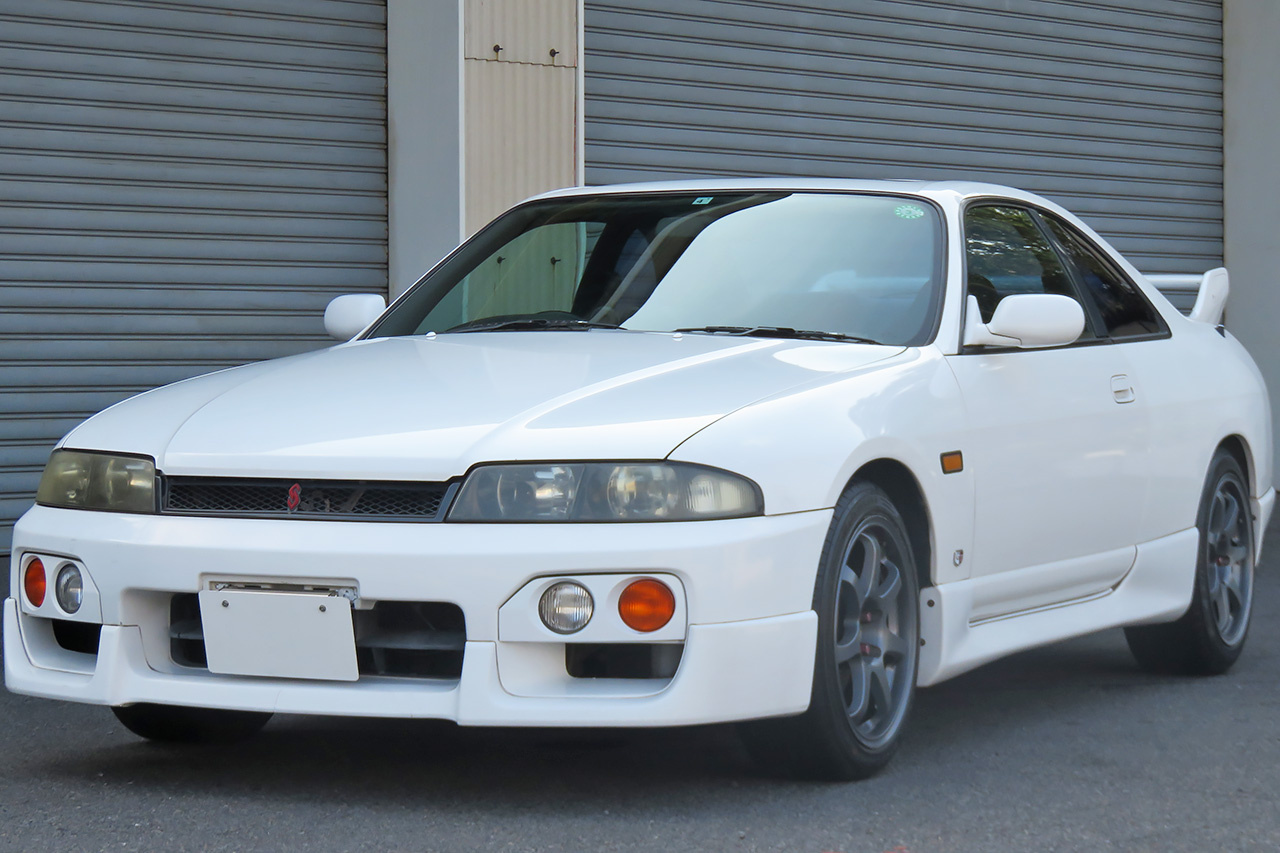 日産 スカイラインクーペ 
