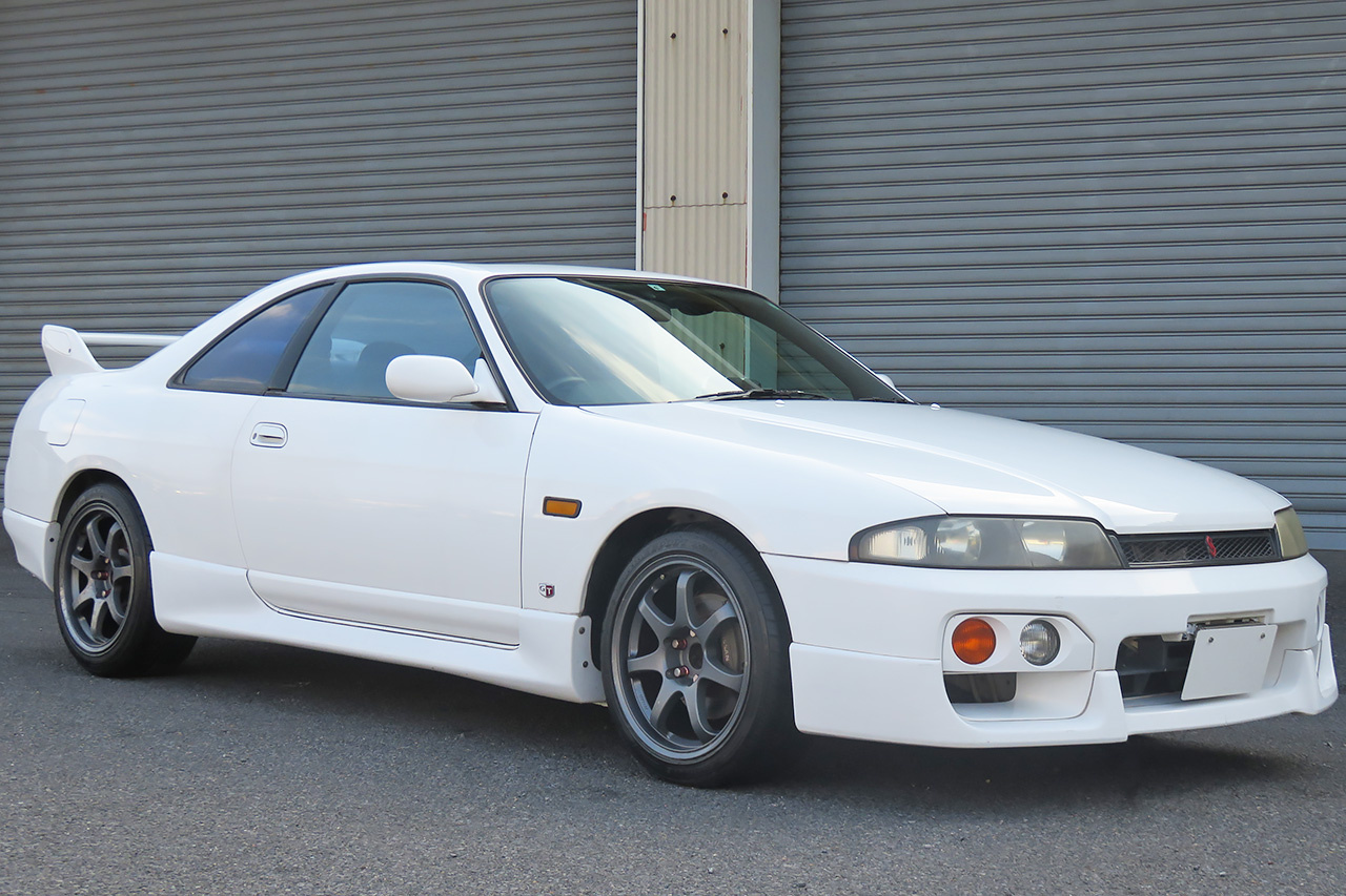 日産 スカイラインクーペ 