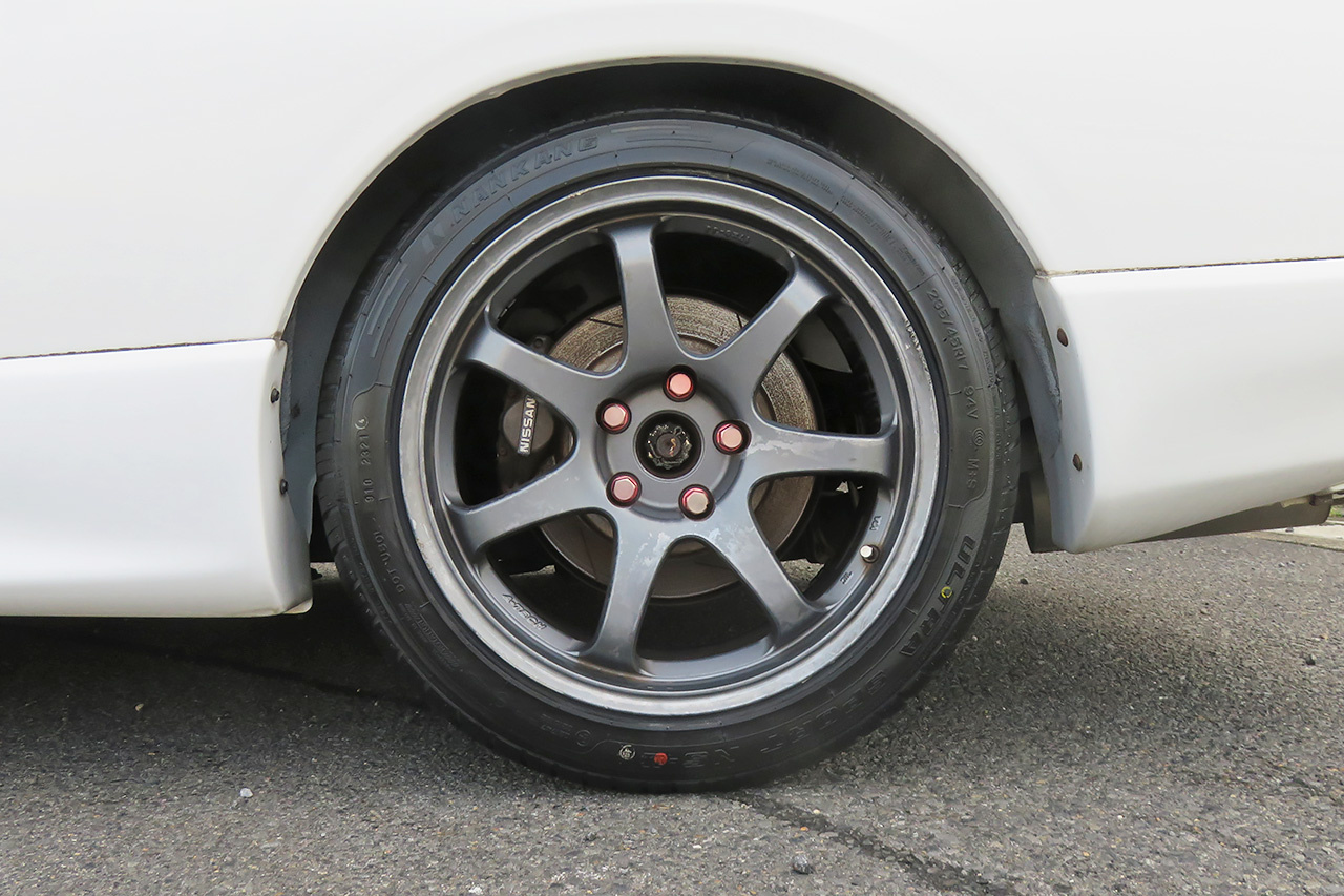 日産 スカイラインクーペ 