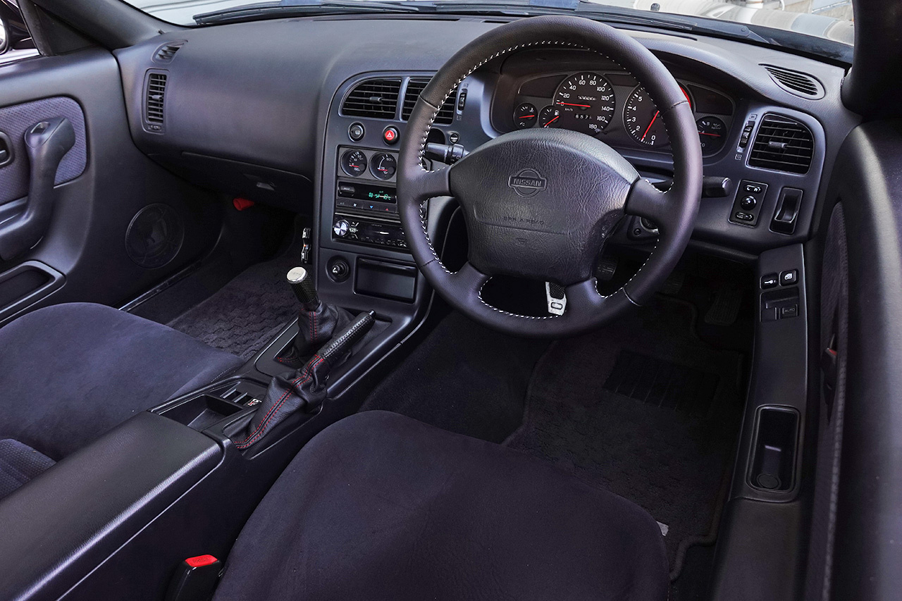 日産 スカイラインGT-R 