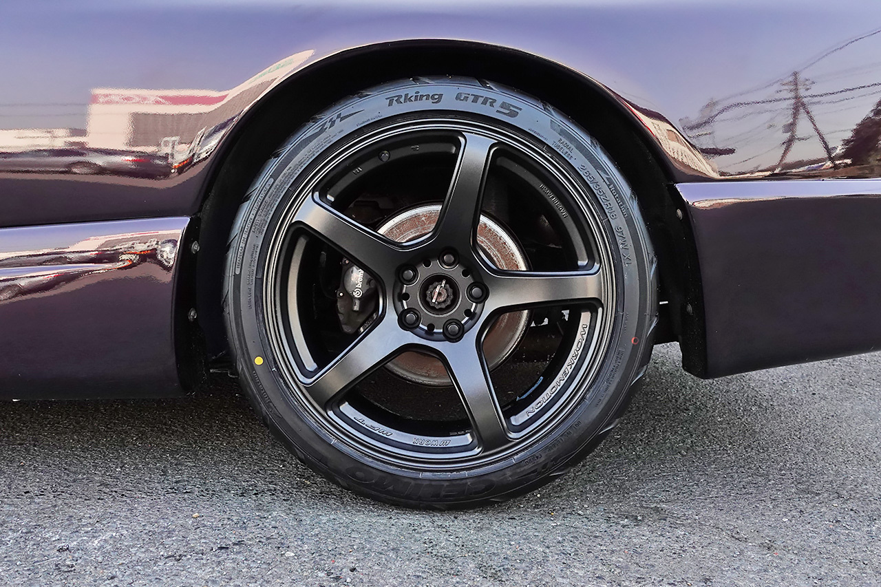 日産 スカイラインGT-R 