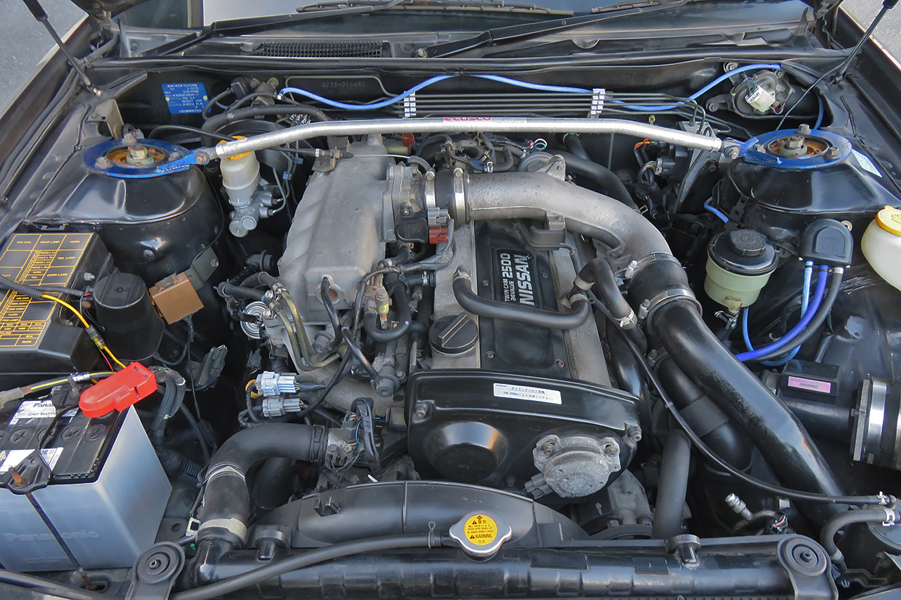 日産 ローレル 25ｸﾗﾌﾞSﾀｰﾎﾞﾀｲﾌﾟX