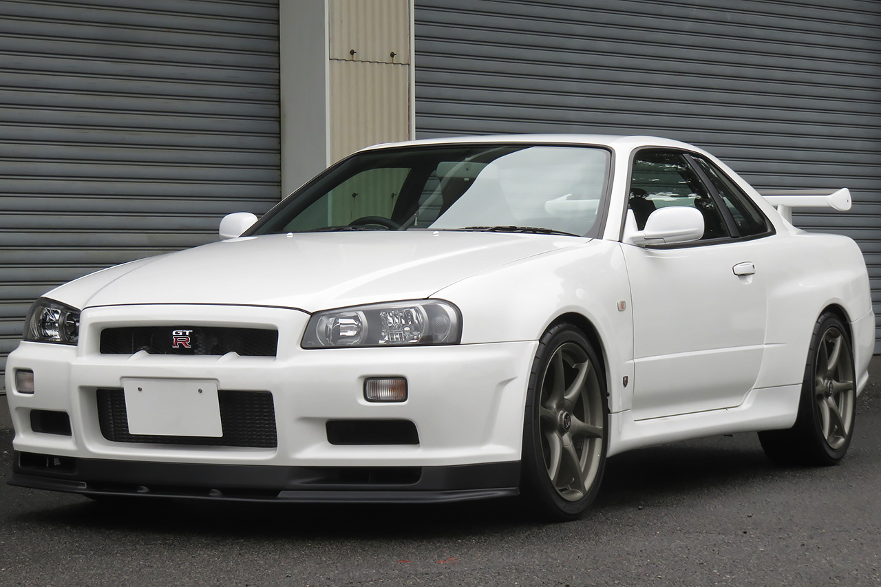 日産 スカイラインGT-R 