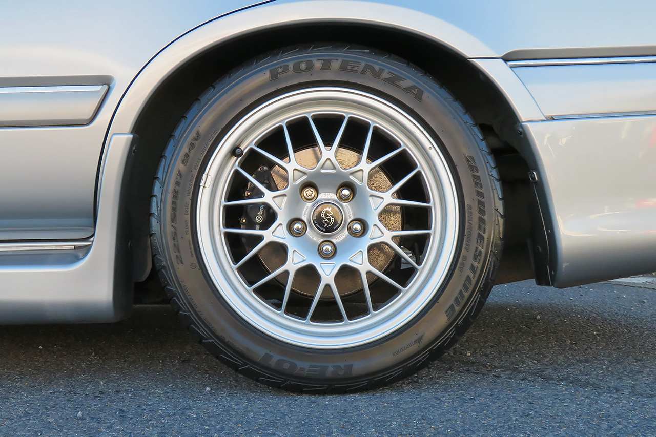 日産 ステージア 2.6 オーテックバージョン260RS