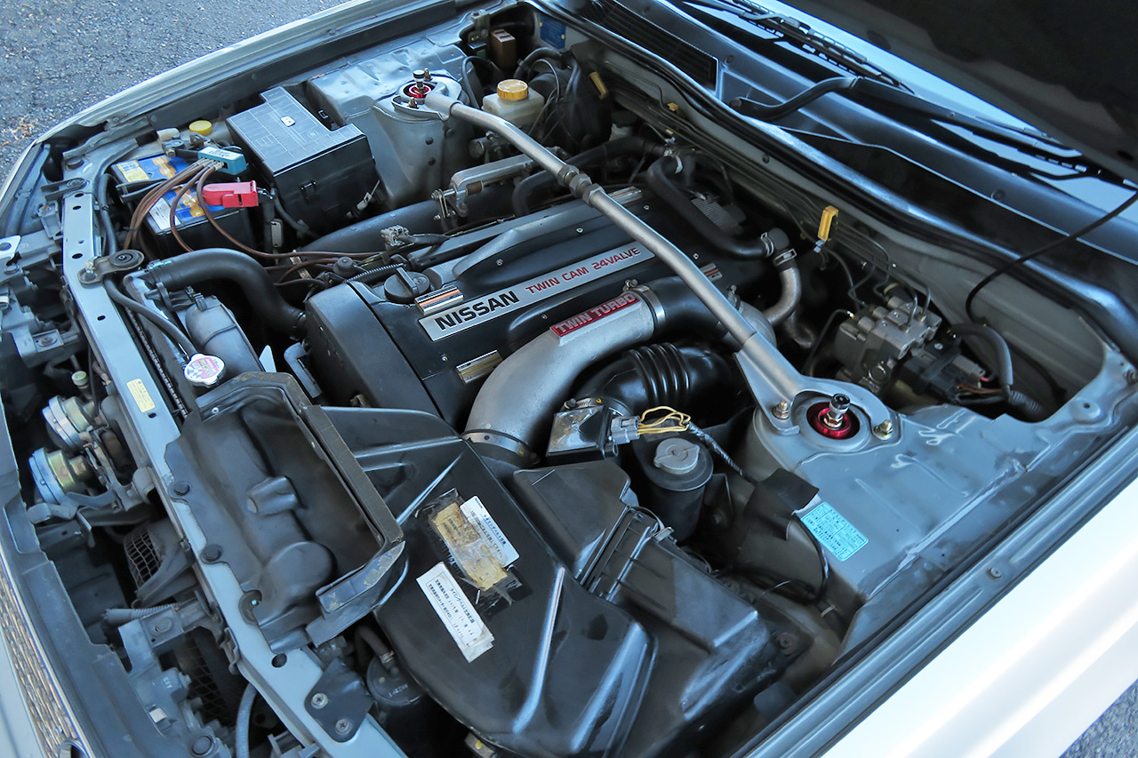 日産 ステージア 2.6 オーテックバージョン260RS