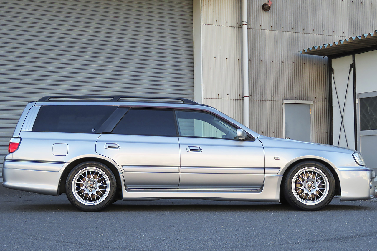 日産 ステージア 2.6 オーテックバージョン260RS