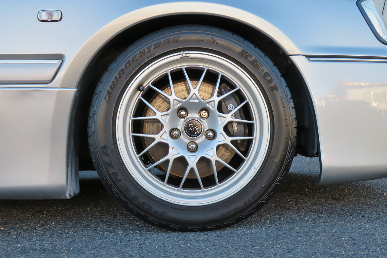 日産 ステージア 2.6 オーテックバージョン260RS