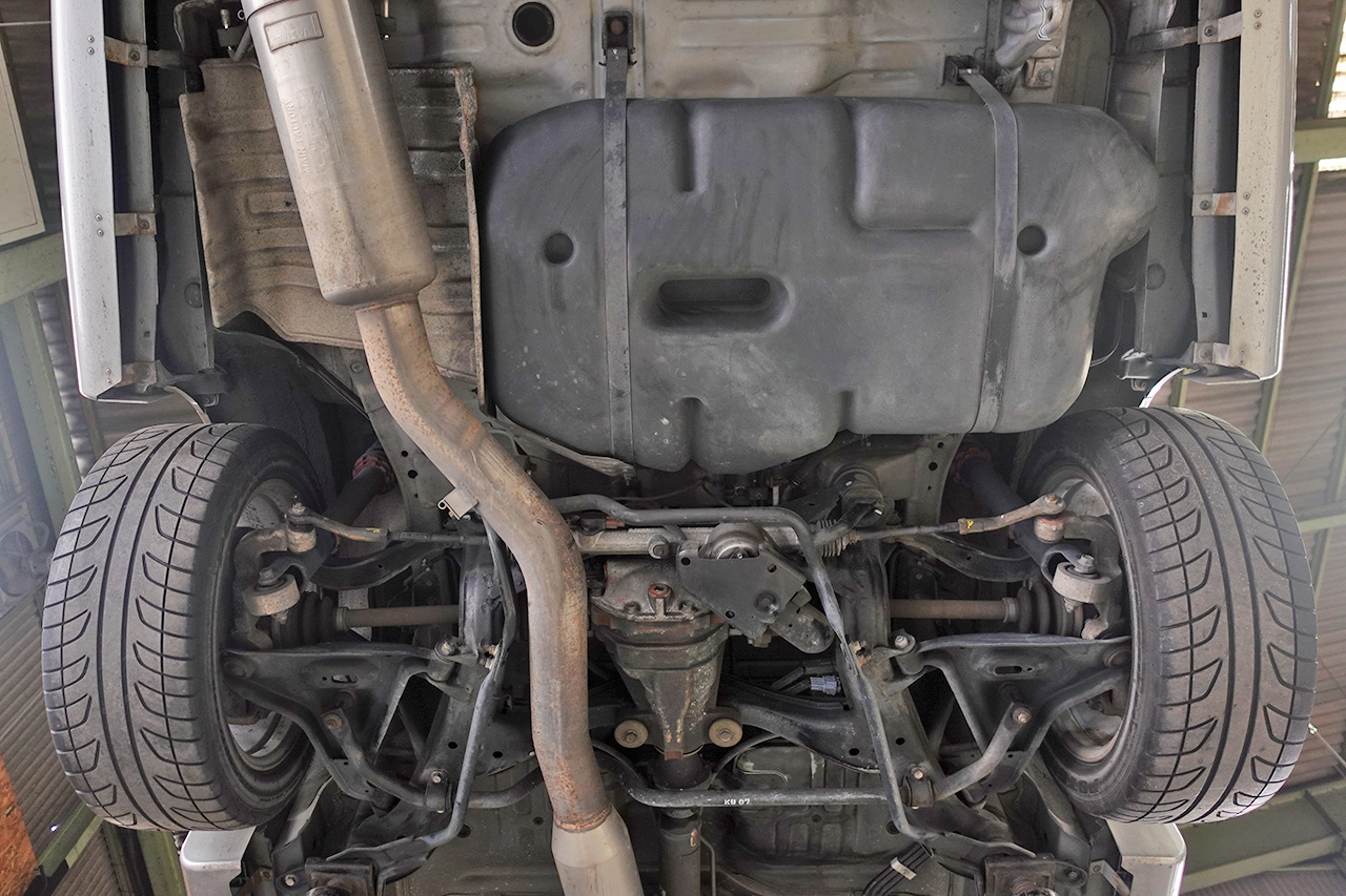 日産 ステージア 2.6 オーテックバージョン260RS