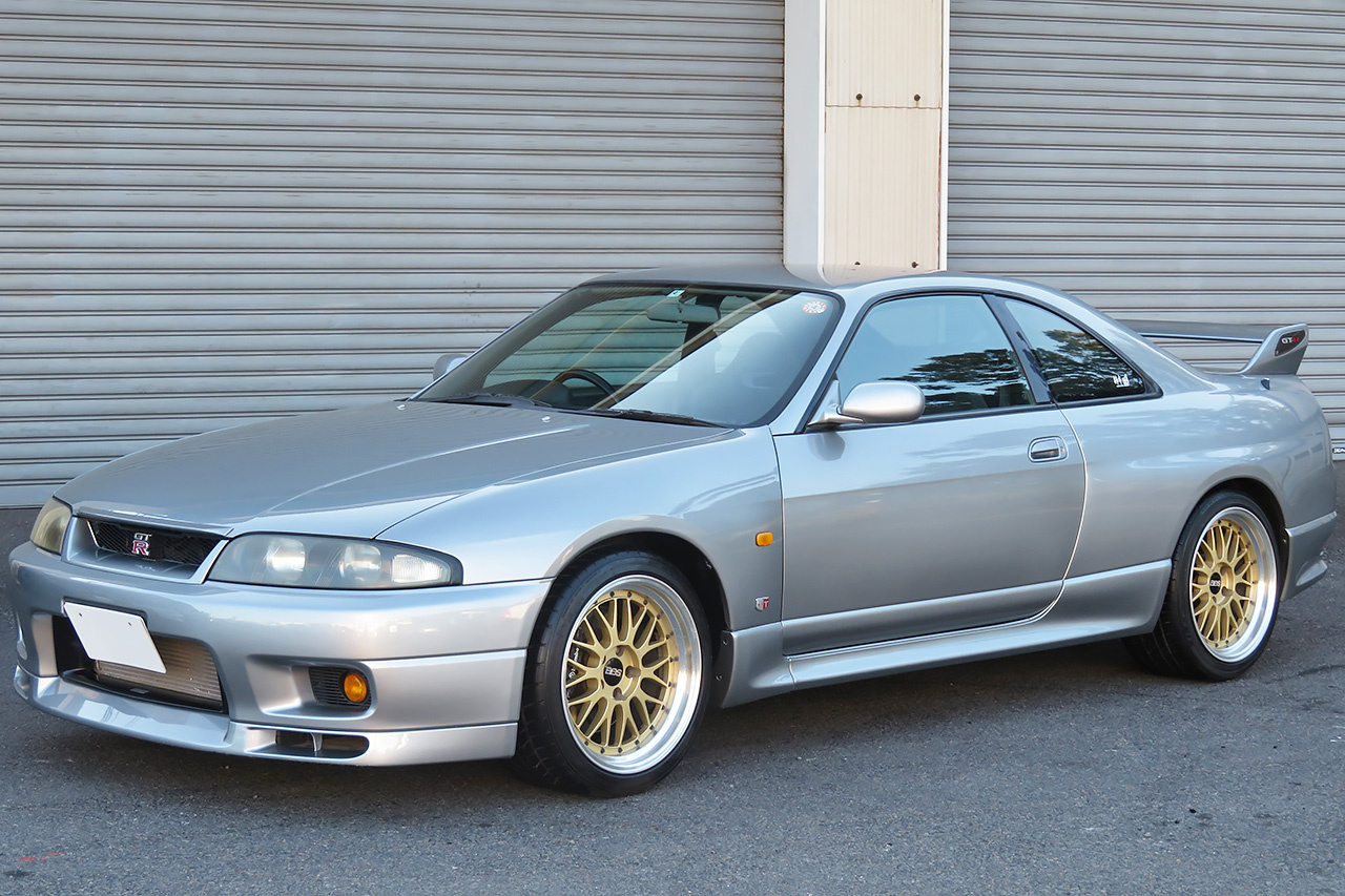 日産 スカイラインGT-R 