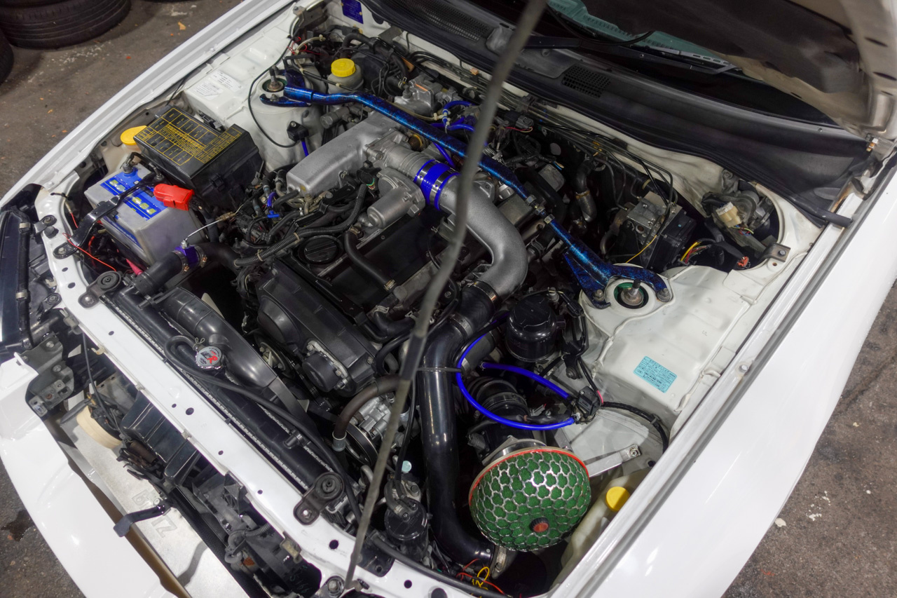 日産 スカイラインクーペ 25GT　turbo