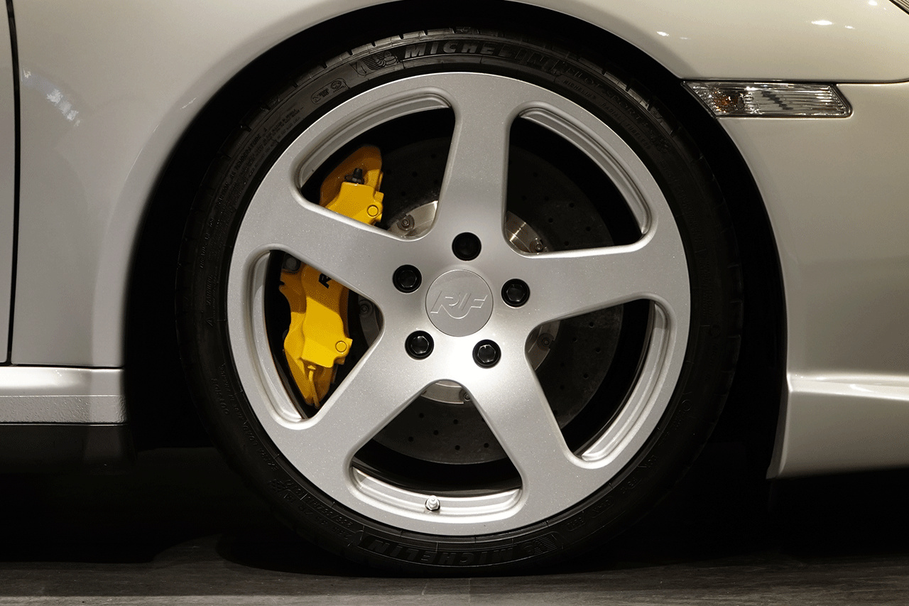 RUF Rt12S Rコンバージョン