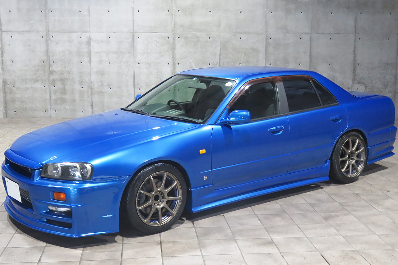 日産 スカイライン 