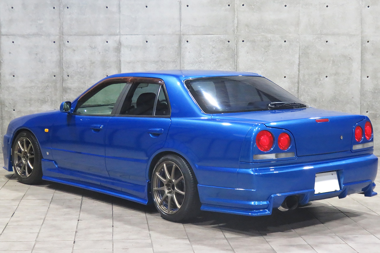 日産 スカイライン 