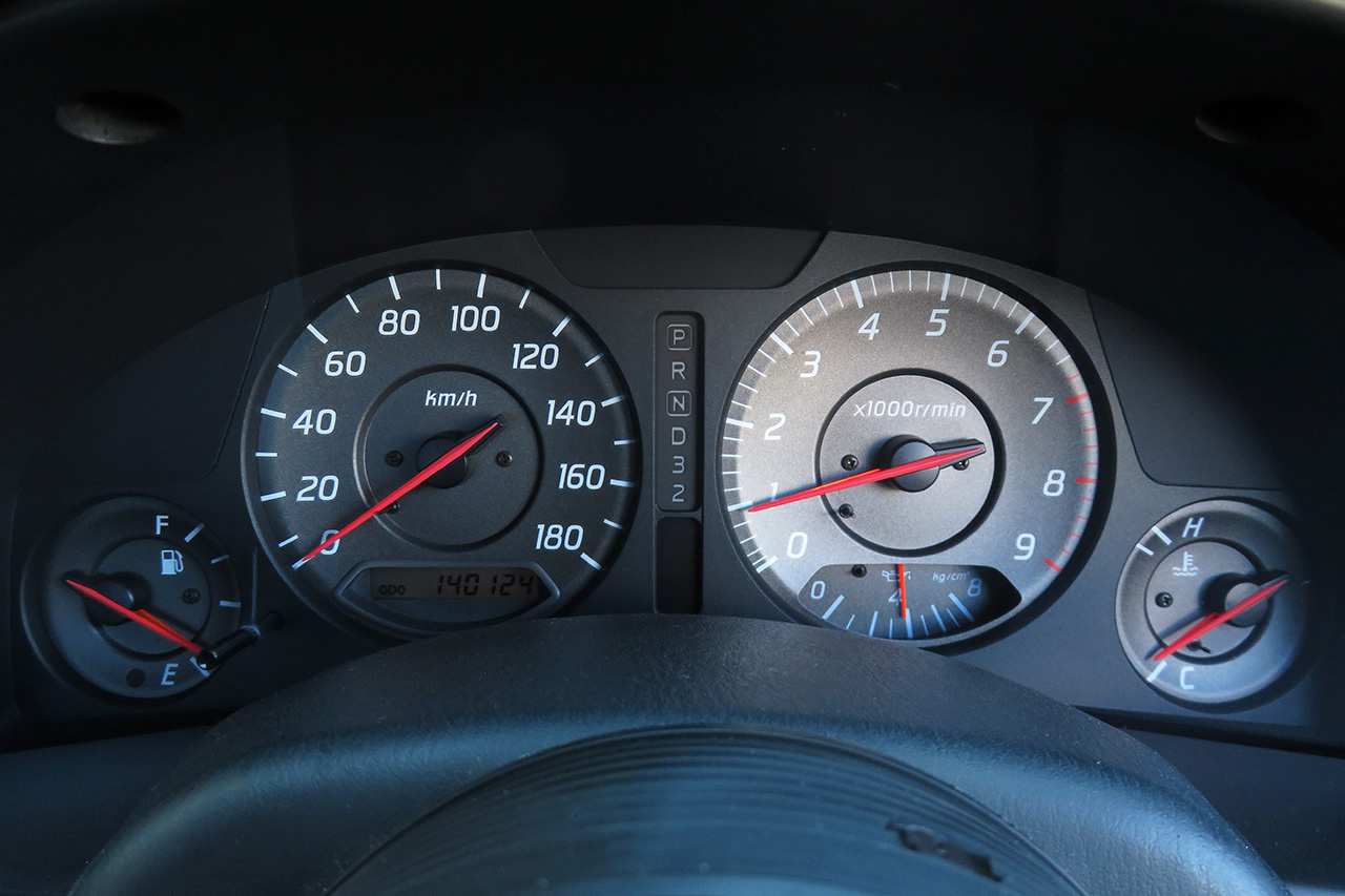 日産 スカイライン 