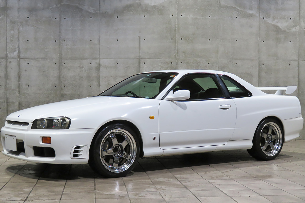 日産 スカイラインクーペ ２５ＧＴターボ
