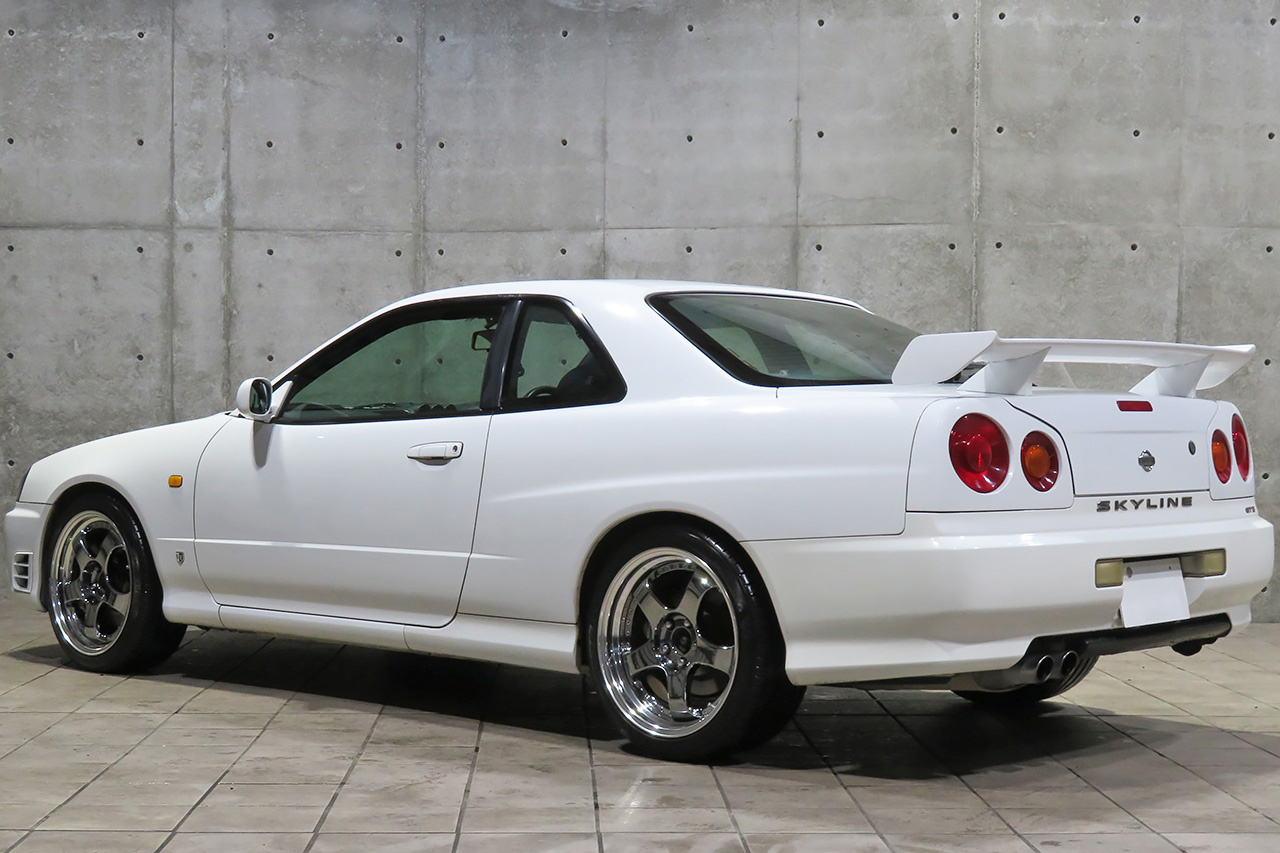 日産 スカイラインクーペ ２５ＧＴターボ