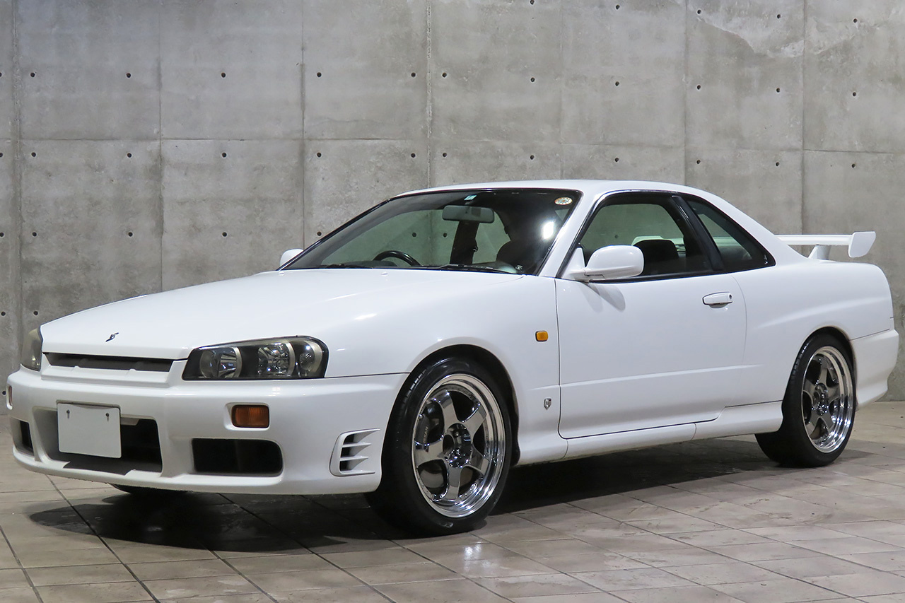 日産 スカイラインクーペ ２５ＧＴターボ