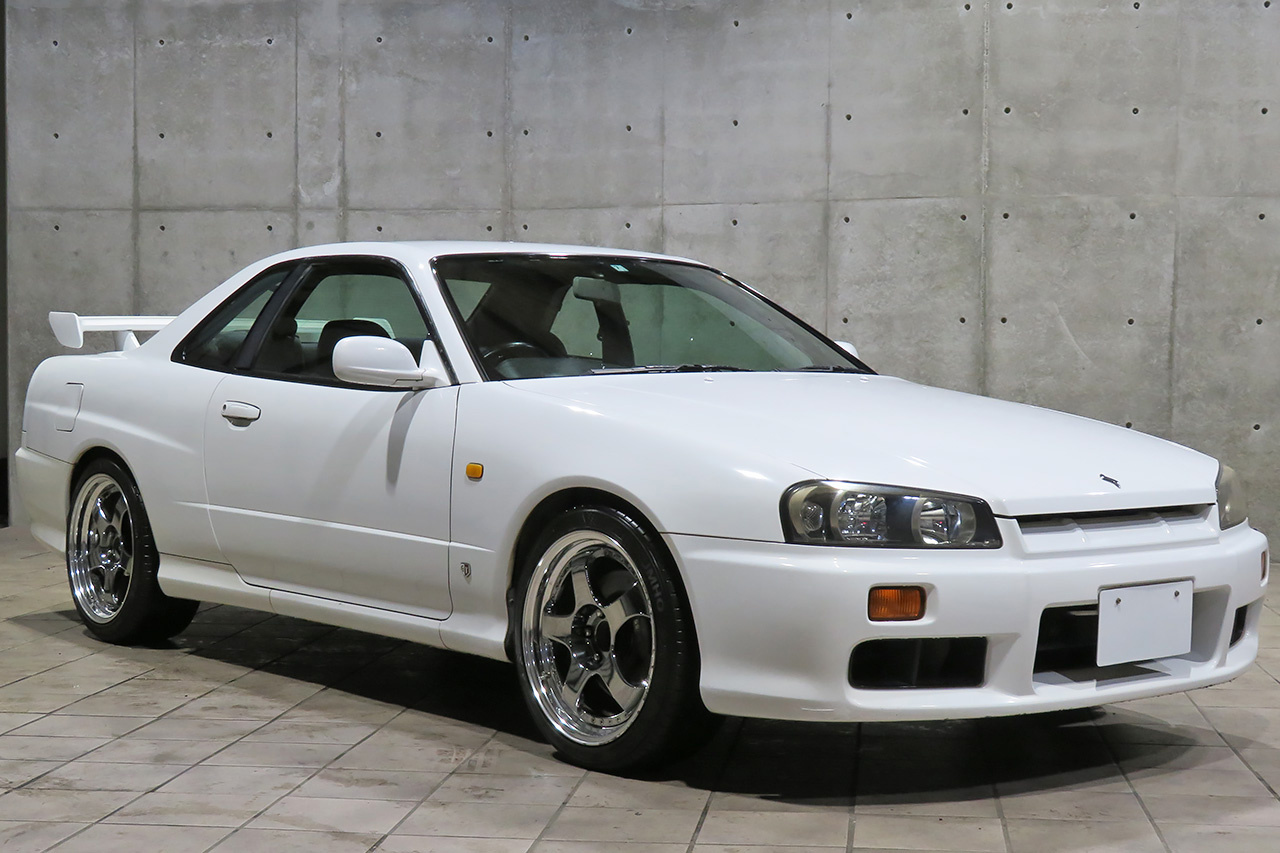 日産 スカイラインクーペ ２５ＧＴターボ